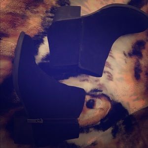 Jessica Simpson Delaine Ankle Booties